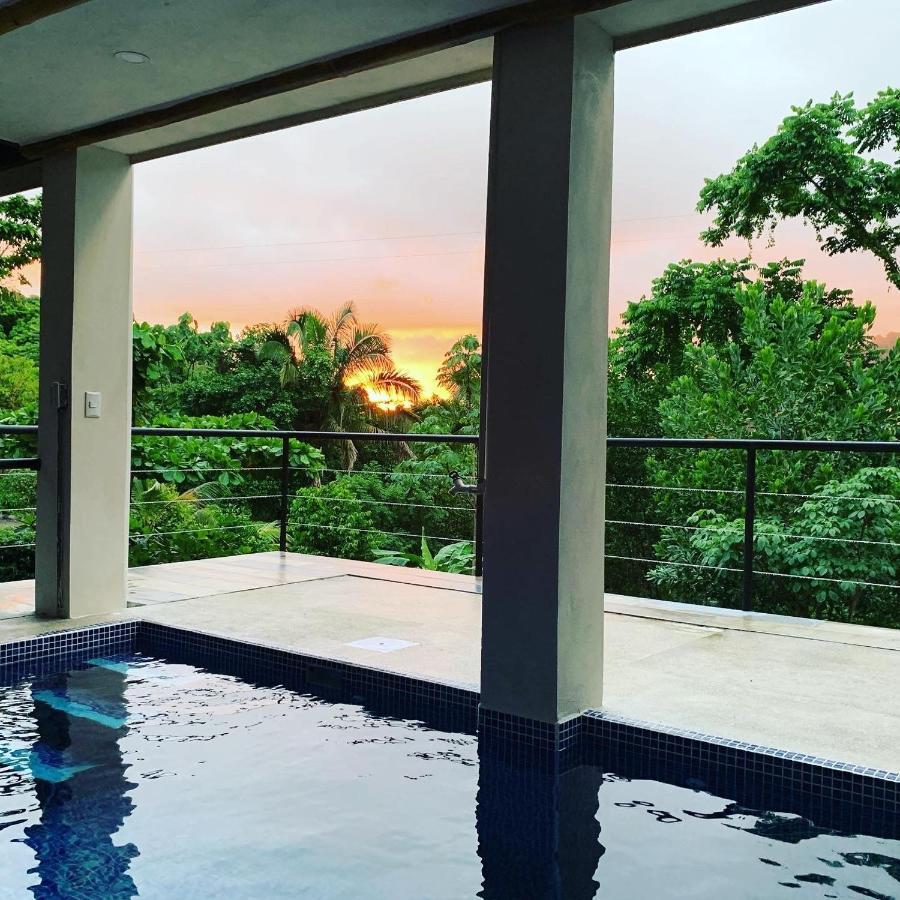 Bambura Hermosa Villas 乌维塔 外观 照片